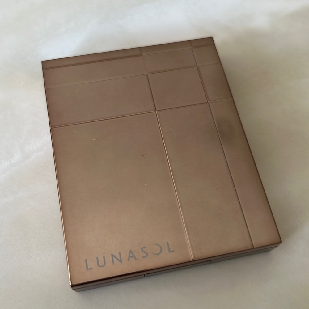 Lunasol Geminate Eyes 05 eyeshadow palette
